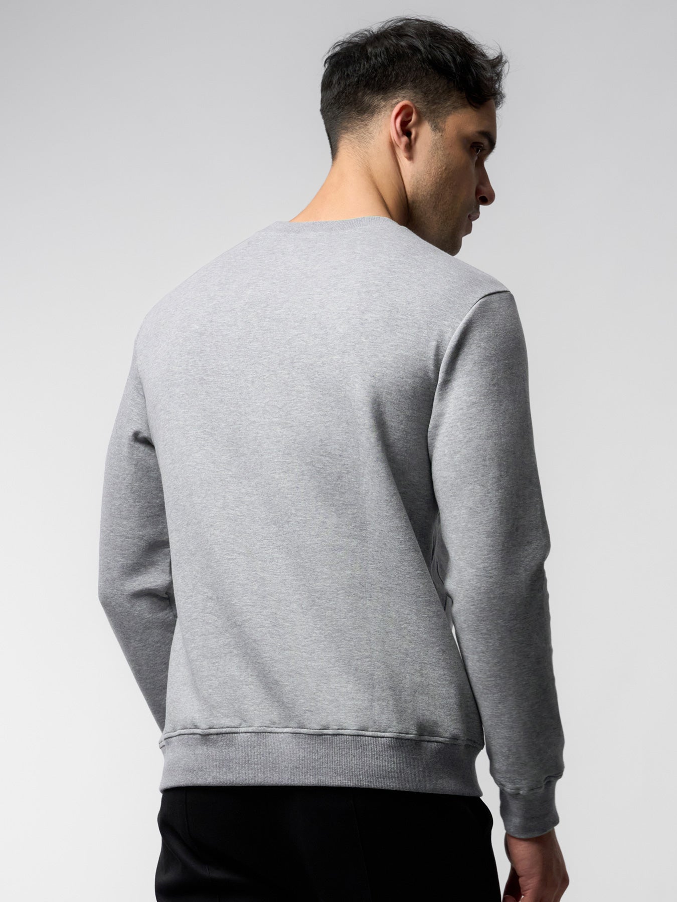 Weekend Performance Crew Neck Sweatshirt