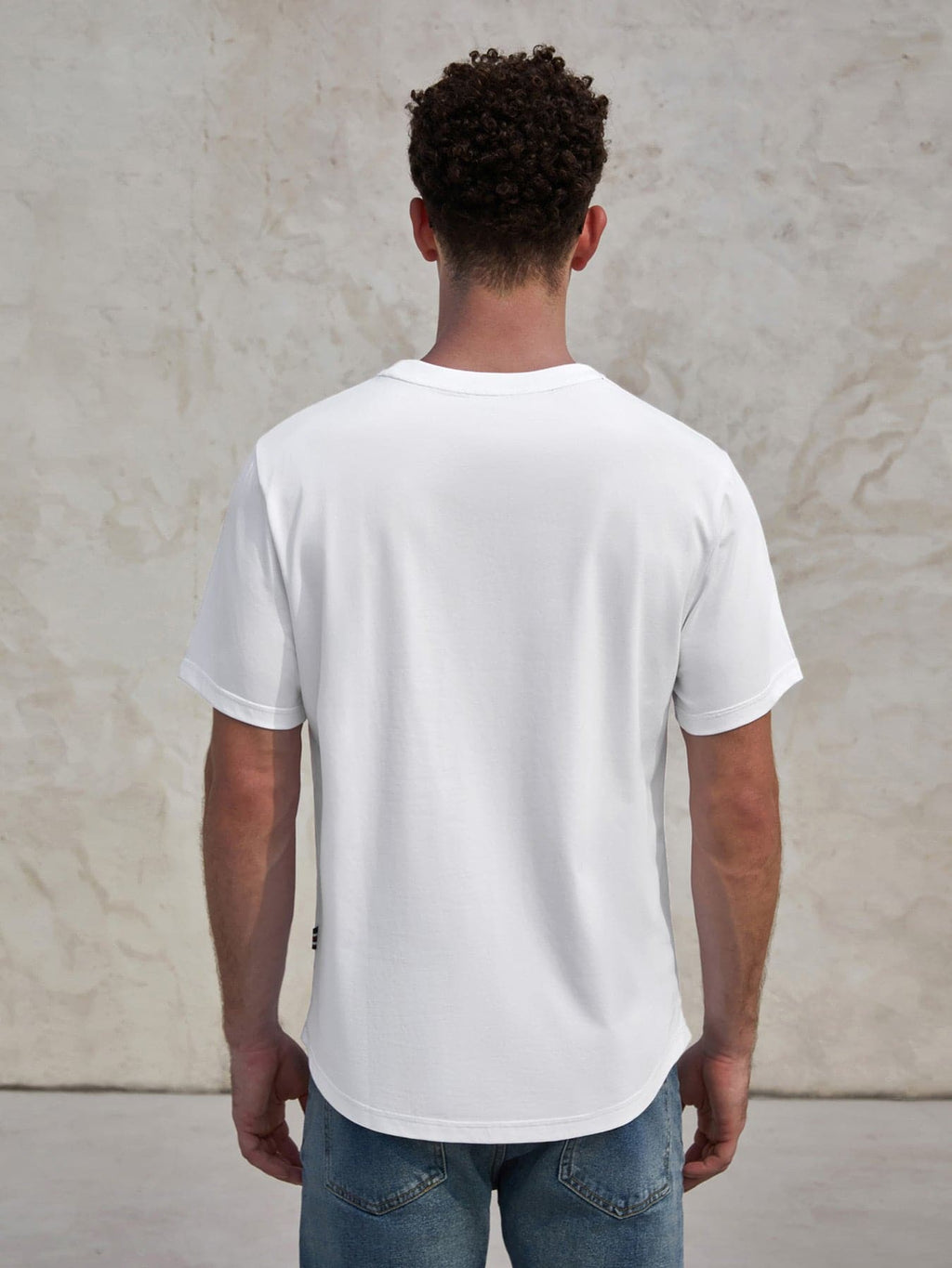 StayCool 2.0 Classic Fit Curve-Hem Tee