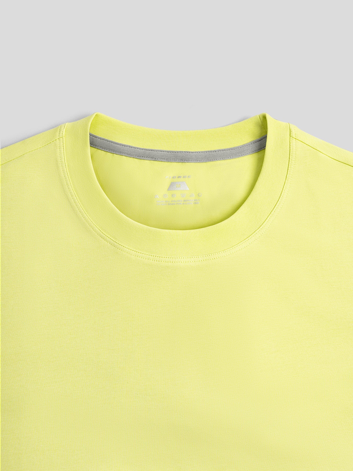 StayCool 2.0 Curve-Hem Tee: Slim-Fit