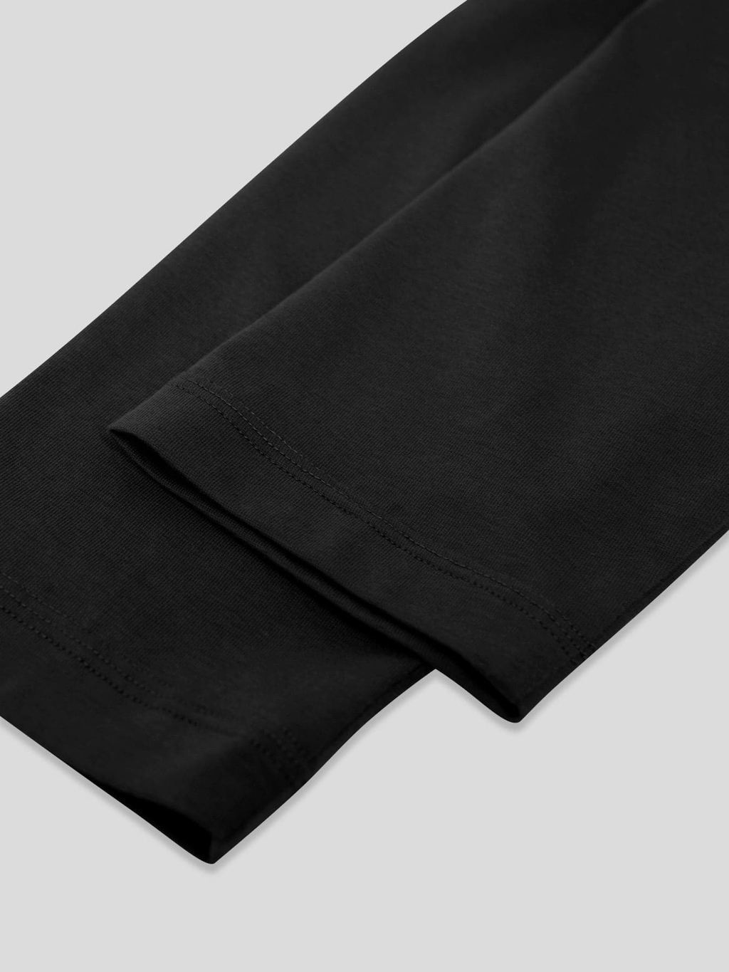 StaySmooth Long Sleeve Elongated Tee:Classic Fit