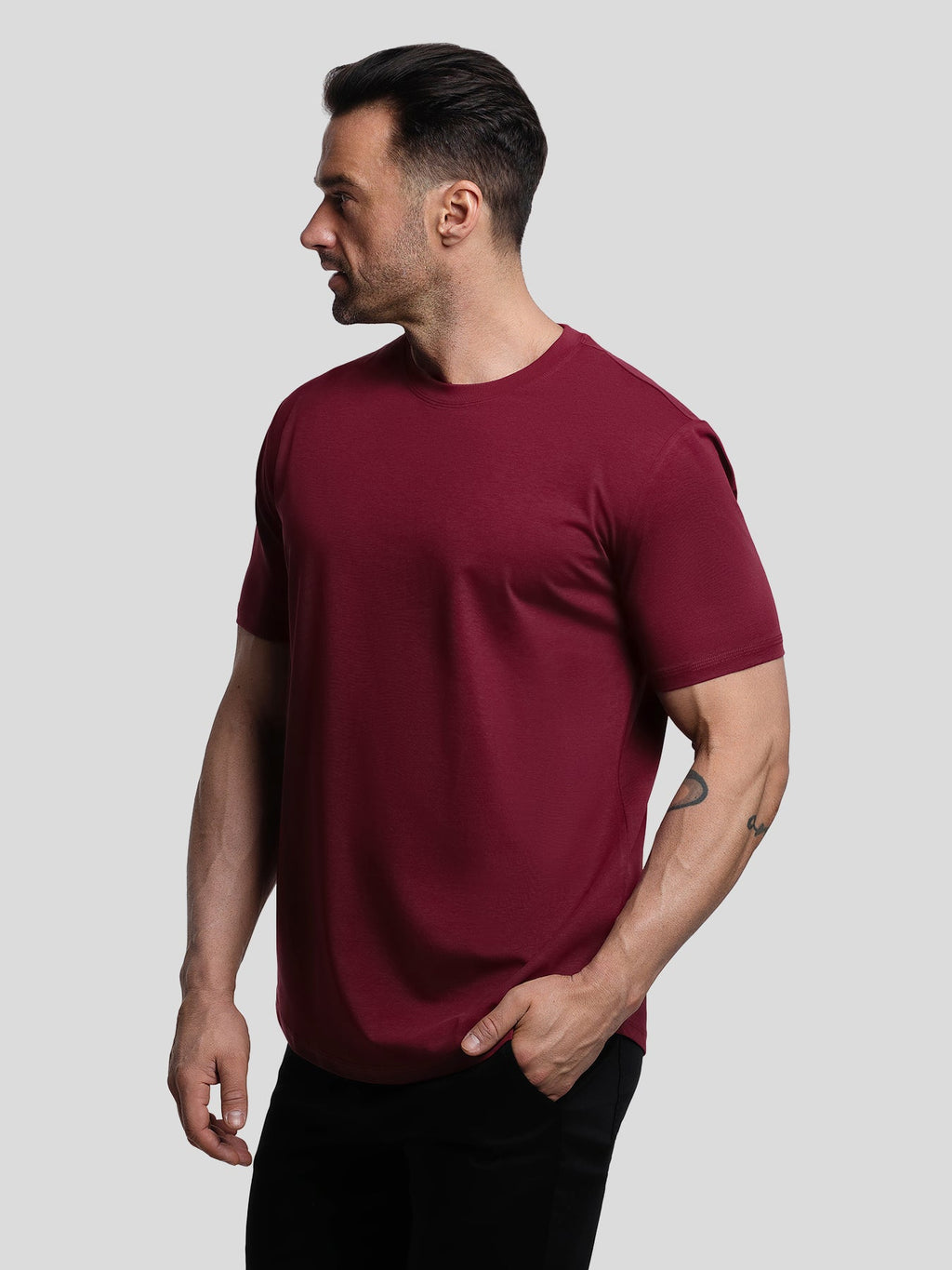 StayCool 2.0 Curve-Hem Tee: Slim-Fit