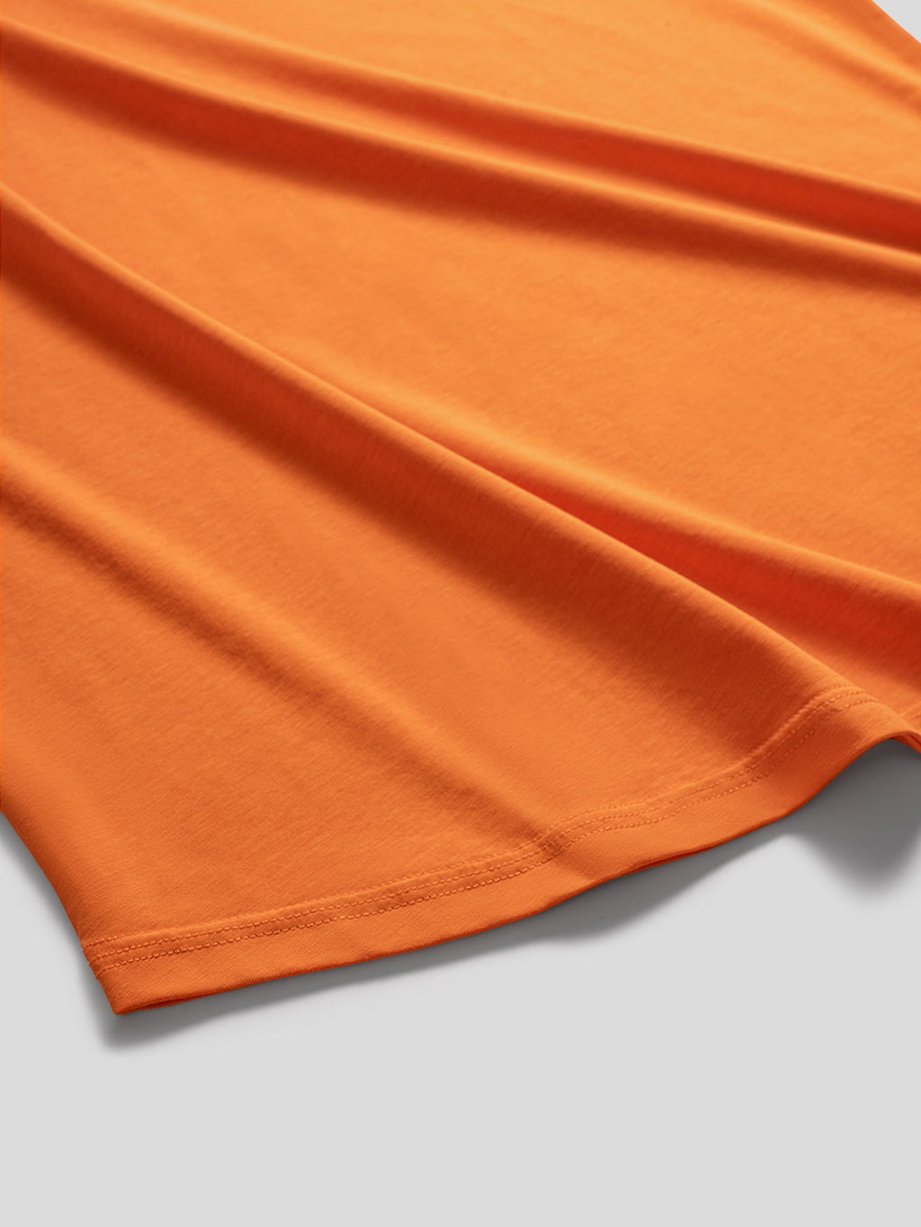 StaySmooth Long Sleeve Curve Hem Tee: Slim Fit