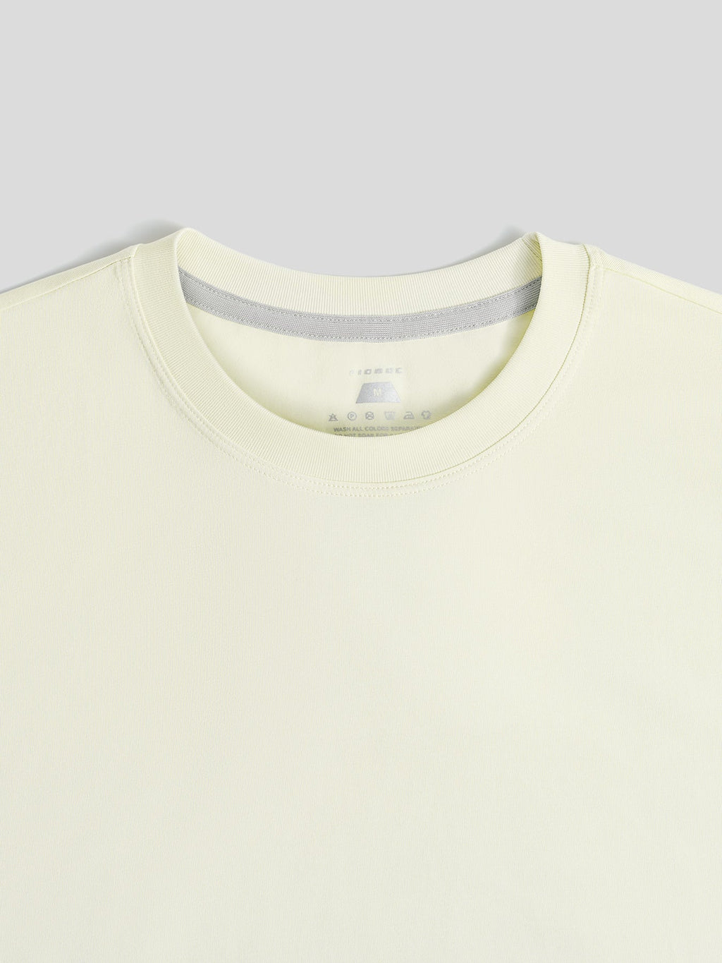 StaySmooth Long Sleeve Curve Hem Tee: Slim Fit
